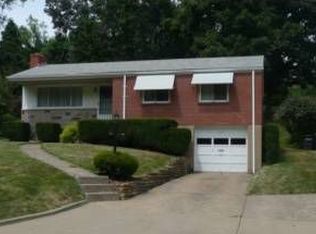 5115 S Passage Dr, Pittsburgh, PA 15236