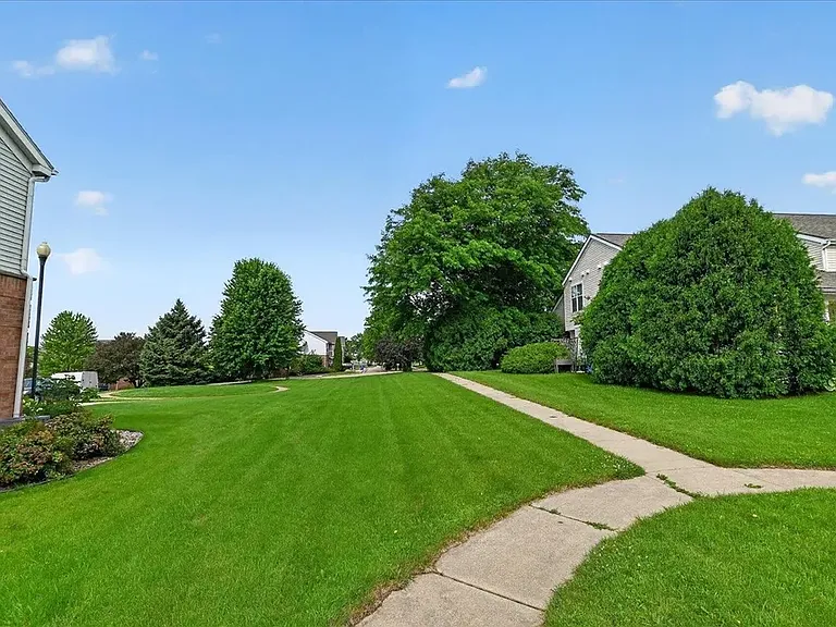 2991 Holborn Cir — Photo 6