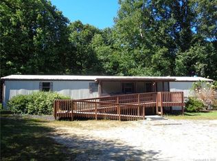 490 Old Toxaway Rd, Brevard, NC 28712