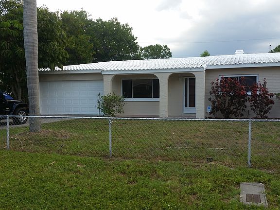 2nd image of 349 Kingfish Dr SE