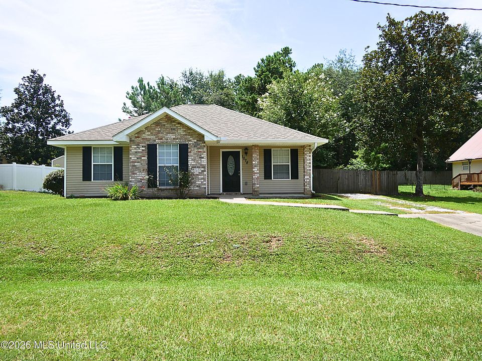 1st image of 1078 Lilinoe Way
