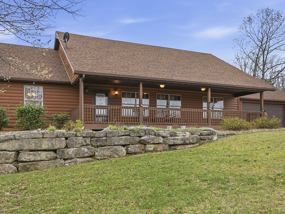 1st image of 431 Pinewoods Village Drive