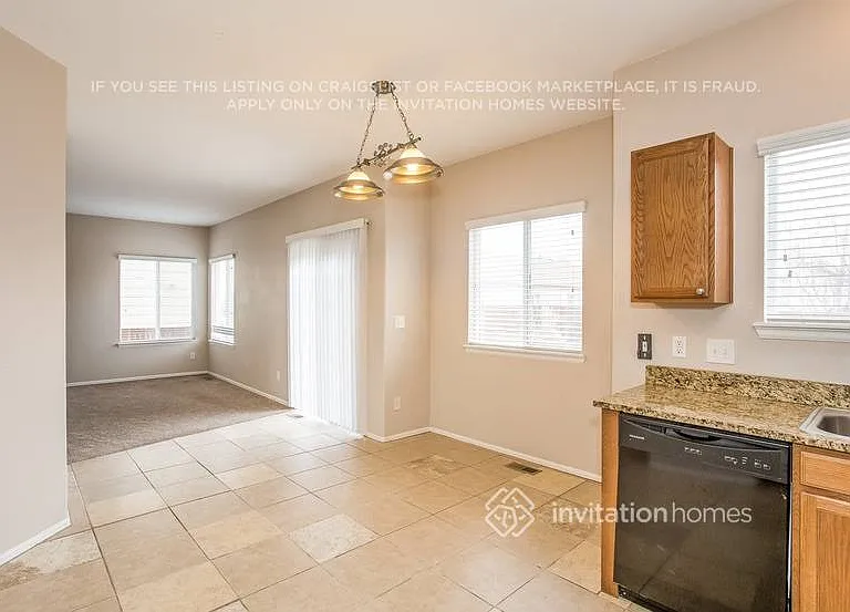 9829 Kenton Cir — Photo 6