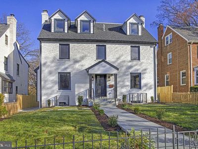 5933 16th St NW, Washington, DC, 20011