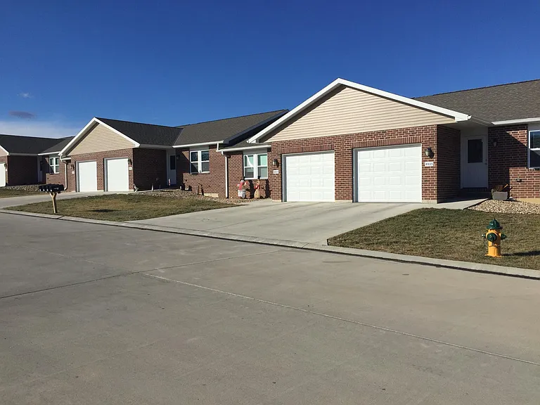 1611 Marjan Ct — Photo 1