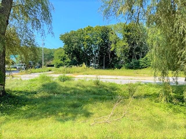 2nd image of 98 East Bridge Street Lot A