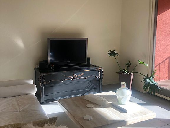 2nd image of 601 Circulo De Morelia Unit 10