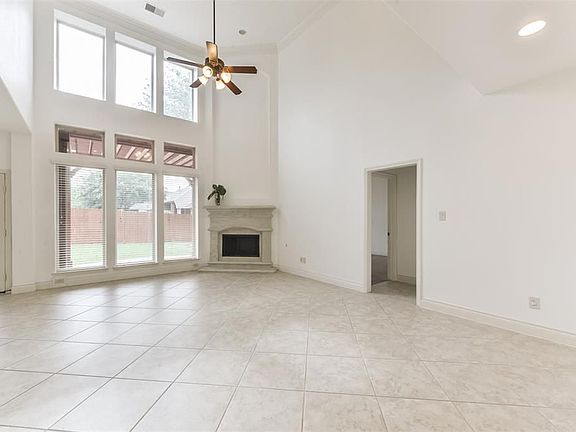 5th image of 10014 Eldarica Way