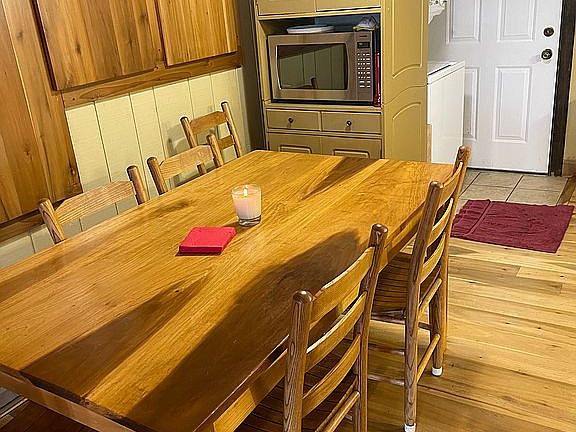 3rd image of 534 Whippoorwill Ln