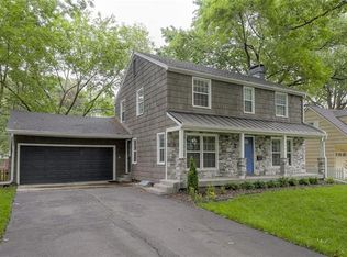 1206 Romany Rd, Kansas City, MO 64113