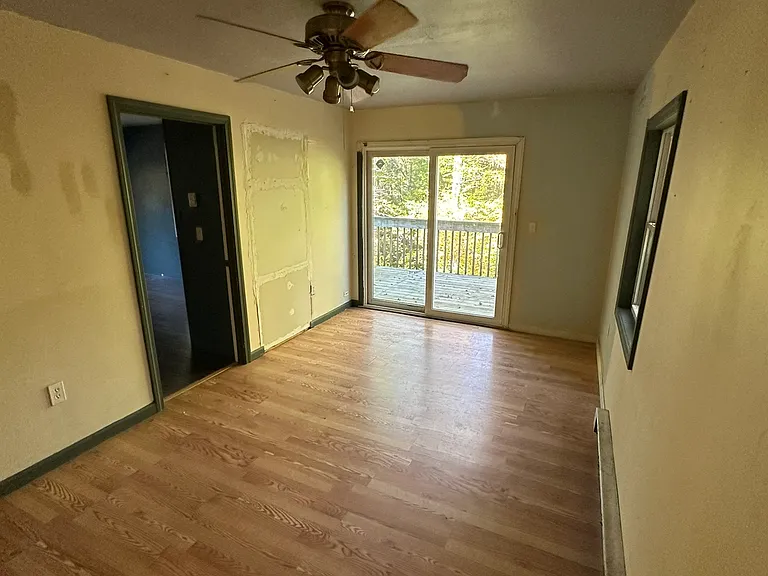 148 Wales Rd — Photo 13