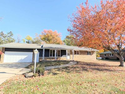 103 Hollands Grove Ln, Washington, IL, 61571