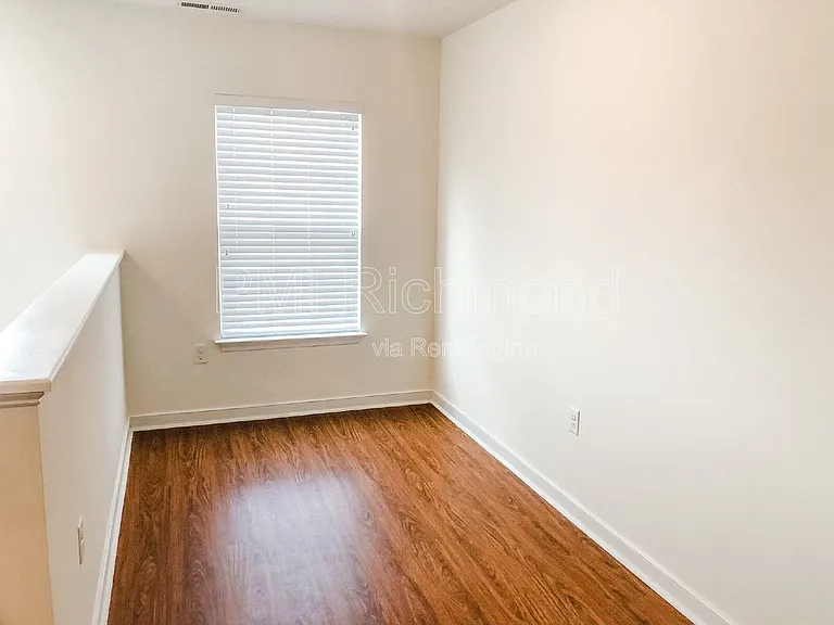 4707 Brydes Ln — Photo 7