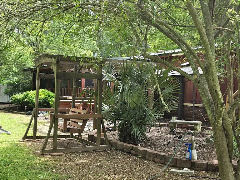 330 McClain Dr — Photo 26