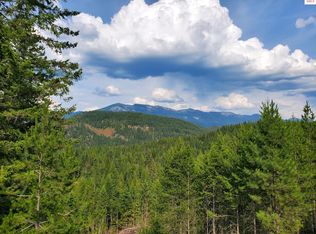 2041 Eileen Rd, Moyie Springs, ID 83845