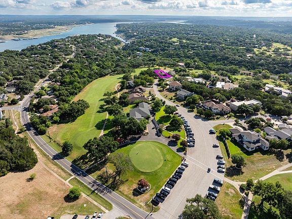 3rd image of 402 Seawind