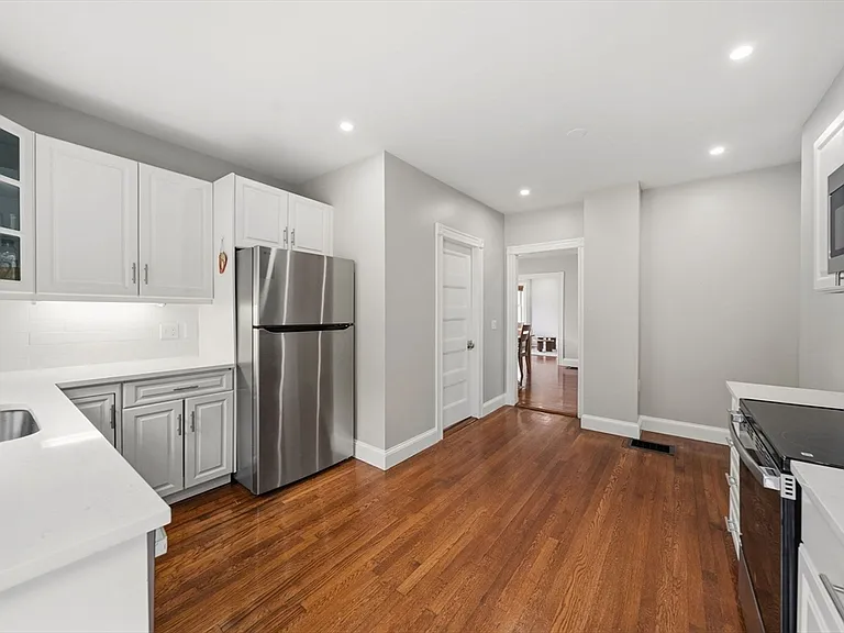 309 Hillside Ave — Photo 17
