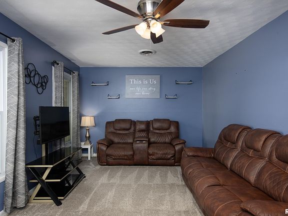 3rd image of 2215 Michelle Dr