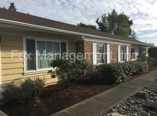 5272 SW Scholls Ferry Rd, Portland, OR 97225