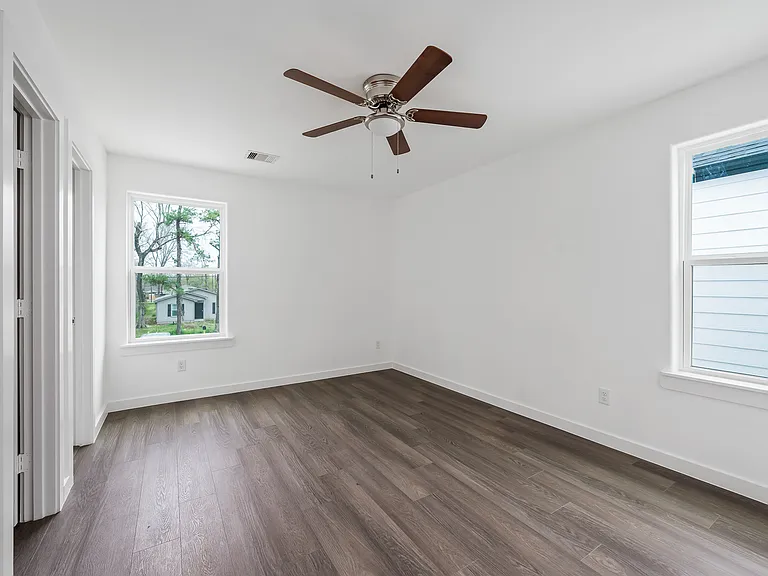 7413 Shotwell St #B — Photo 31