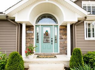 10380 N North Channel Dr, Syracuse, IN