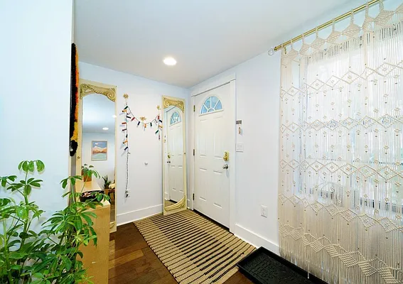 Rented by J R Daly & Sons | media 12