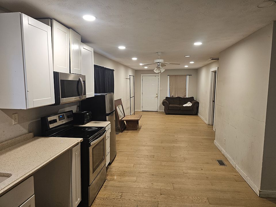 1st image of 123 N Belmont Ave