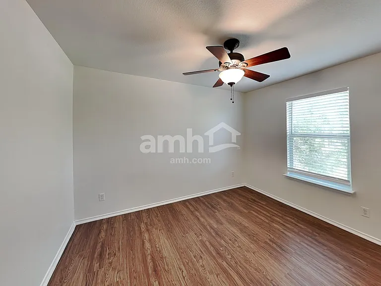 8802 Mission Mdw — Photo 21