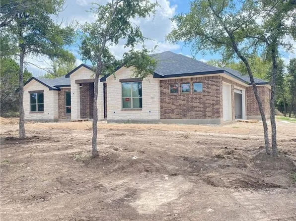 901 County Road 3152, Kempner, TX 76539