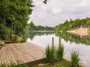 228 Club Dr, Sapphire, NC 28774