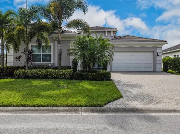 28648 Wharton DR, BONITA SPRINGS, FL 34135