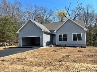 11 Winterbrooke Rd E, Haddam, CT 06469