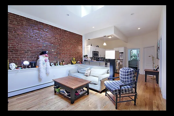 Rented by Corcoran | media 10