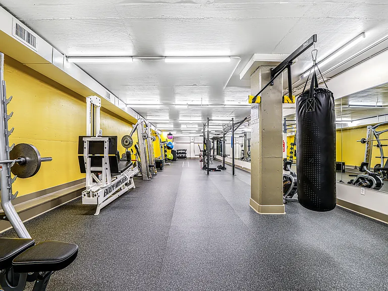 BellevuePark_amenity_fitness center 2