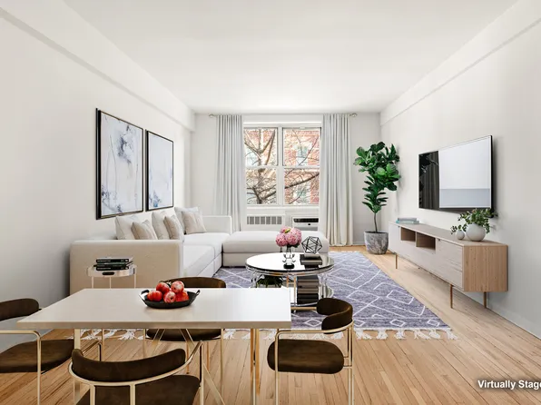 350 Bleecker Street image 1 of 7