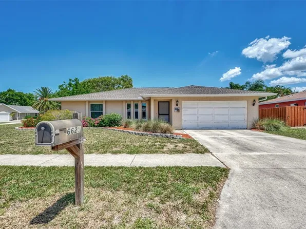 6625 Friendship Dr, Sarasota, FL 34241