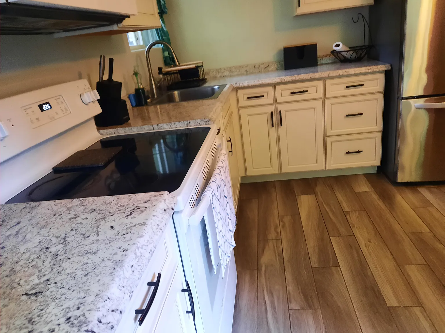 1 bed, 720 sqft, $2,750 — Photo 2