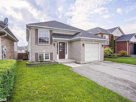 2nd image of 54 Heritage Ct