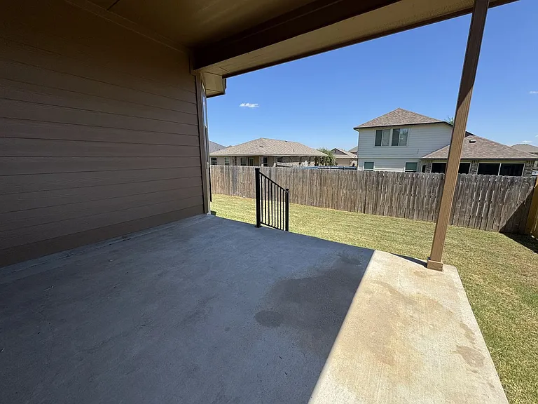 6406 Clear Brook Dr — Photo 37