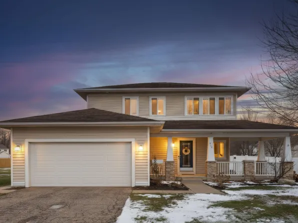 518 Dogwood Ln, Watervliet, MI 49098