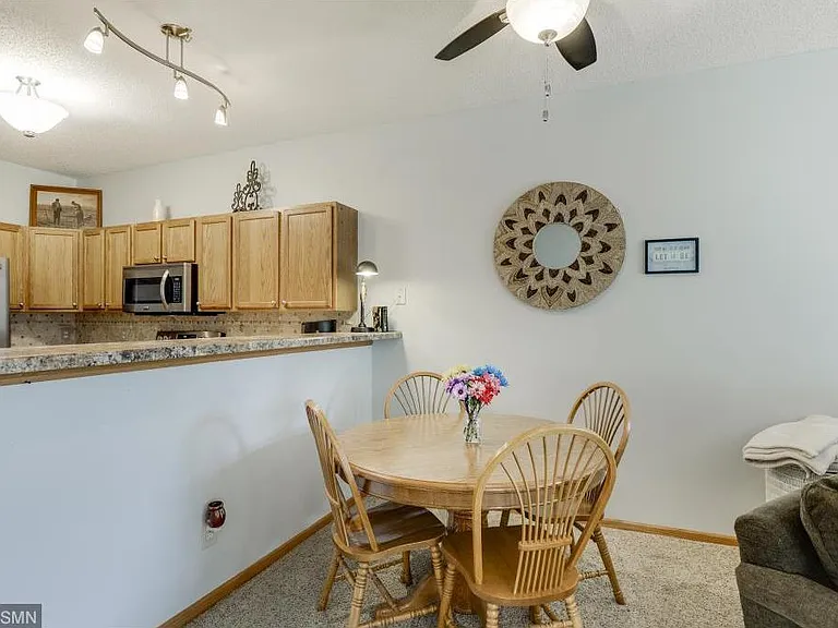 651 Providence Dr — Photo 7