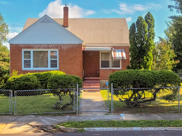 2303 Florida Ave NW, Roanoke, VA 24017