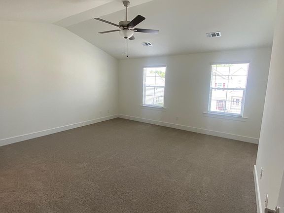 5th image of 7049 Gracious Dr
