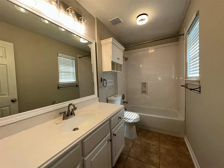 3715 Humble Dr — Photo 19