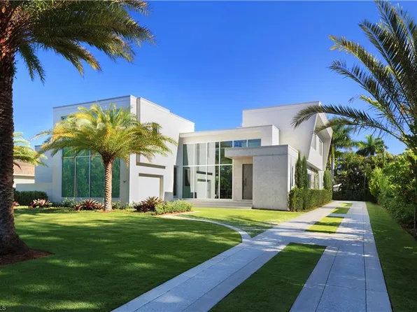 387 Bow Line DR, NAPLES, FL 34103