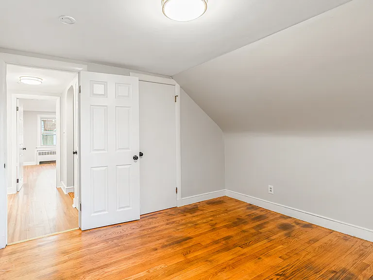 119 Green St — Photo 12