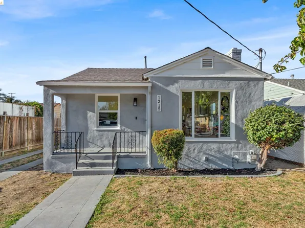 1215 103rd Ave, Oakland, CA 94603