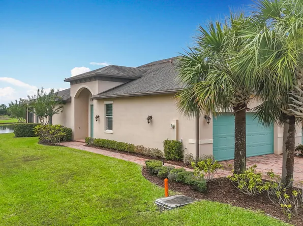 11066 SW Sunrise Lake Drive, Port St Lucie, FL 34987