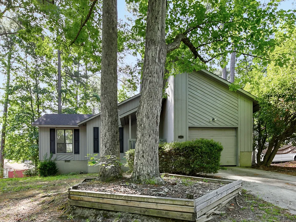 5939 Dalton Rd