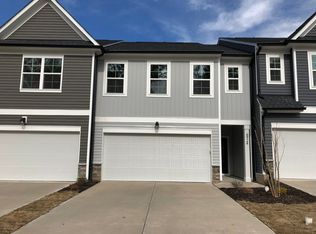 6924 Doddridge Ln, Cary, NC 27519